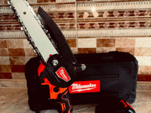 MILWAUKEE AKU PILA ZA GRANE 128 V