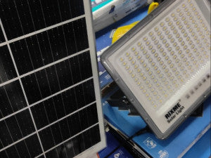 SOLARNI REFLEKTOR SA ODVOJENOM PLOČOM 1000 W