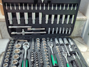 SET GEDORA 172 DIJELA