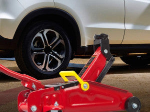 HIDRAULIČNA DIZALICA 2.5 TONE