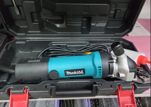 MAKITA MAŠINA ZA ŠIŠANJE OVACA